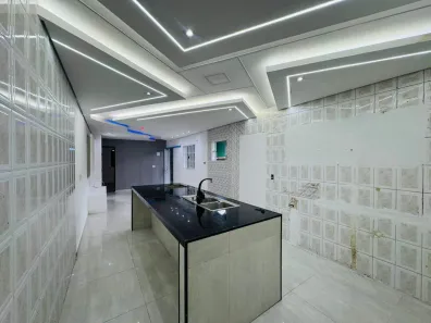 Casa com 3 Quartos à venda, 171m² no Maracanã, Praia Grande