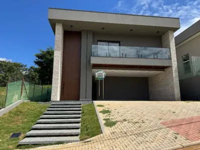 Casa de Condomínio com 4 Quartos à venda, 288m² no Gran Royalle, Lagoa Santa
