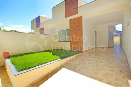 Casa com 3 Quartos à venda, 100m² no Jardim Veneza, Peruíbe