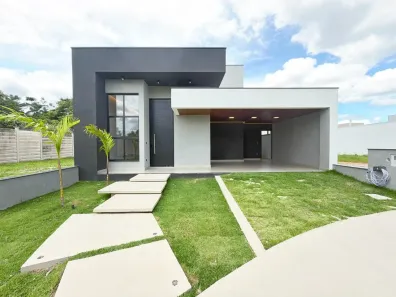 Casa de Condomínio com 3 Quartos à venda, 231m² no Jardim Jacinto, Jacareí