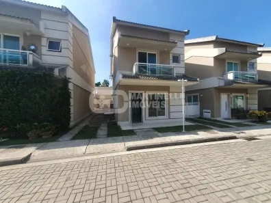 Casa de Condomínio com 4 Quartos à venda, 250m² no Vargem Grande, Rio de Janeiro