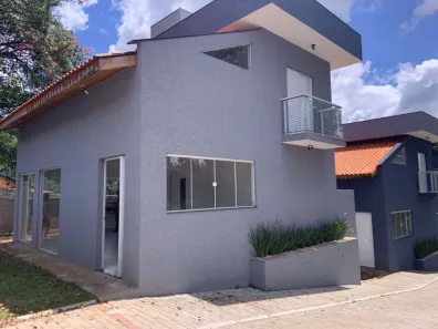 Casa com 3 Quartos à venda, 98m² no Jardim Estância Brasil, Atibaia