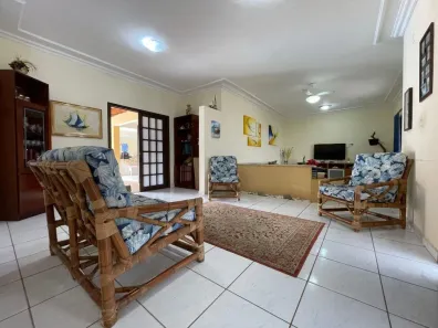 Casa com 5 Quartos à venda, 230m² no São Lourenço, Bertioga