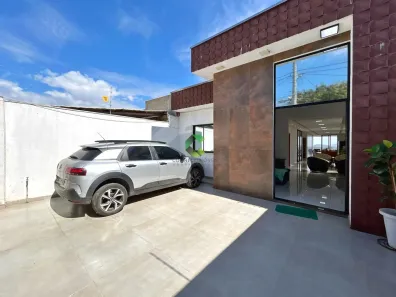 Casa com 3 Quartos à venda, 420m² no Tropical, Contagem