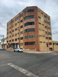 Apartamento com 3 Quartos à venda, 274m² no Centro, Anápolis
