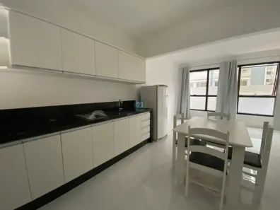 Apartamento com 1 Quarto para alugar, 41m² no Centro, Florianópolis