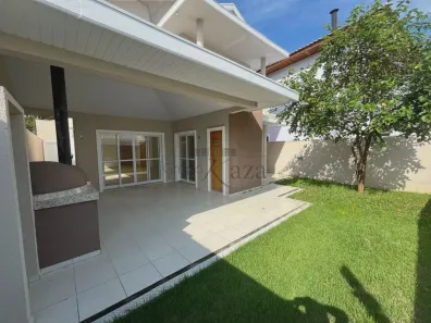 Casa de Condomínio com 4 Quartos à venda, 242m² no Urbanova, São José dos Campos