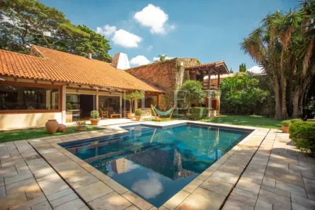 Casa com 5 Quartos à venda, 554m² no Jardim Guedala, São Paulo