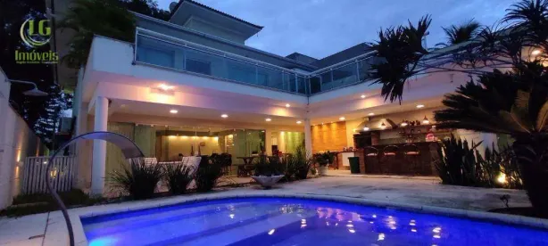 Casa de Condomínio com 3 Quartos à venda, 320m² no Maravista, Niterói