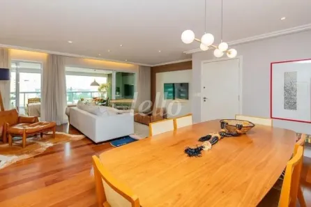 Apartamento com 3 Quartos para alugar, 167m² no Vila Congonhas, São Paulo