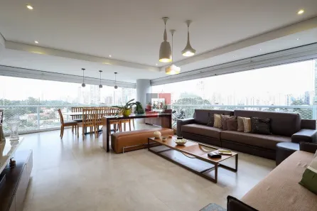 Apartamento com 4 Quartos à venda, 220m² no Campo Belo, São Paulo