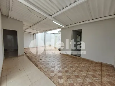 Casa com 3 Quartos à venda, 190m² no Luizote de Freitas, Uberlândia