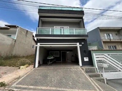 Sobrado com 4 Quartos à venda, 180m² no Laranjeiras, Caieiras