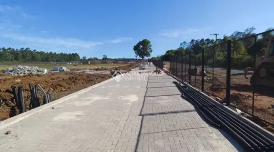 Lote/Terreno à venda, 690m² no Lomba Grande, Novo Hamburgo