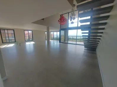 Apartamento com 3 Quartos à venda, 236m² no Jurerê, Florianópolis