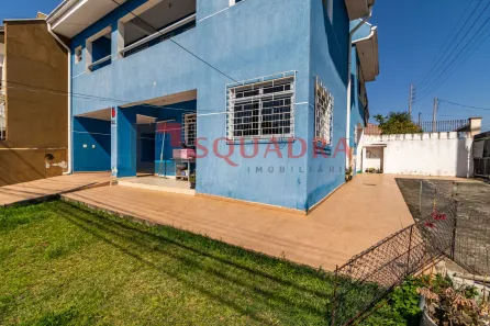 Sobrado com 4 Quartos para alugar, 230m² no Portão, Curitiba