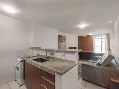 Apartamento com 1 Quarto para alugar, 55m² no São Mateus, Juiz de Fora
