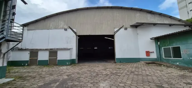 Galpão/Depósito/Armazém com 1 Quarto para alugar, 1895m² no Pedreira, Belém