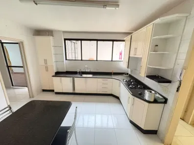 Apartamento com 4 Quartos para alugar, 320m² no Centro, Cascavel