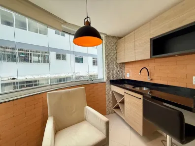 Apartamento com 3 Quartos à venda, 114m² no Coqueiros, Florianópolis