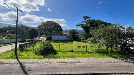 Lote/Terreno à venda, 750m² no Centro, Terra de Areia
