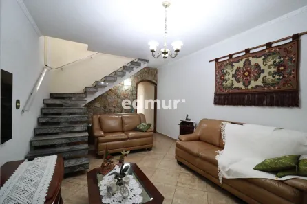 Sobrado com 3 Quartos à venda, 216m² no Parque Novo Oratório, Santo André