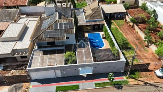 Sobrado com 4 Quartos à venda, 430m² no Pioneiros, Campo Grande