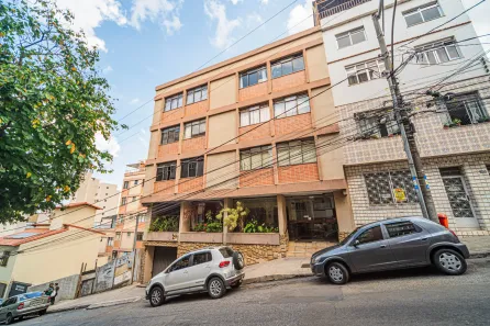 Apartamento com 2 Quartos à venda, 67m² no Centro, Juiz de Fora