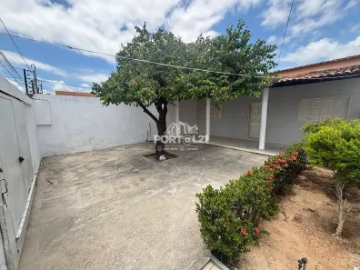 Casa com 3 Quartos para alugar, 130m² no Vila Eduardo, Petrolina