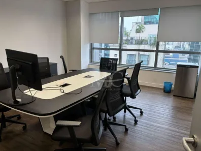 Sala Comercial para alugar, 205m² no Vila Nova Conceição, São Paulo