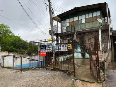 Lote/Terreno à venda, 400m² no Hípica, Porto Alegre