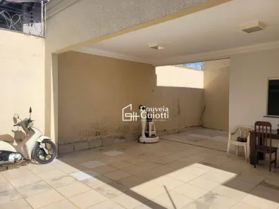 Casa com 3 Quartos à venda, 110m² no Jardim das Samambaias, Anápolis