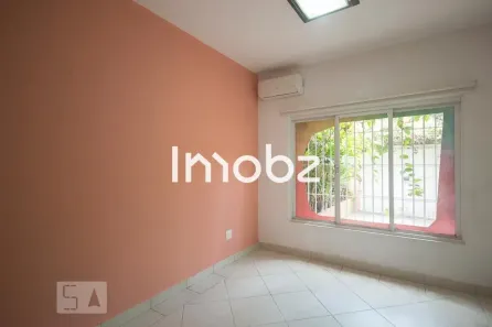 Casa com 3 Quartos à venda, 194m² no Santo Amaro, São Paulo