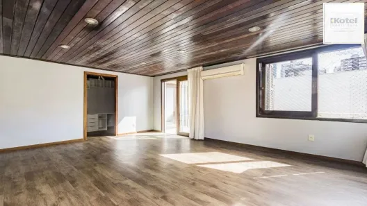 Apartamento com 3 Quartos à venda, 121m² no Petrópolis, Porto Alegre