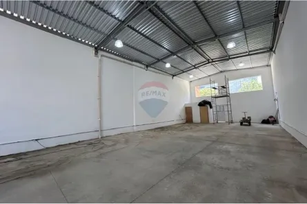 Galpão/Depósito/Armazém para alugar, 329m² no Vila Guarani, Mauá