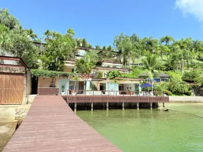 Casa de Condomínio com 6 Quartos à venda, 650m² no Mombaça, Angra dos Reis