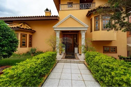 Sobrado com 5 Quartos à venda, 436m² no Jardim Santa Adelaide, Jundiaí