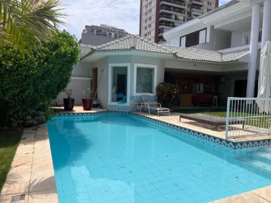 Casa de Condomínio com 5 Quartos à venda, 586m² no Barra da Tijuca, Rio de Janeiro