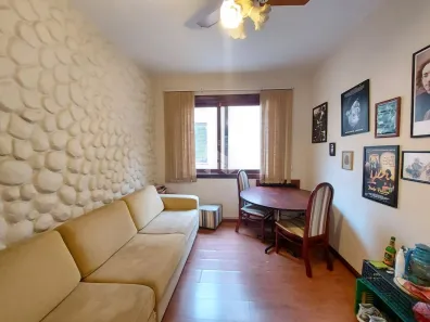 Apartamento com 3 Quartos à venda, 76m² no Auxiliadora, Porto Alegre