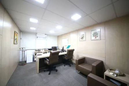 Prédio Comercial para alugar, 2850m² no República, São Paulo
