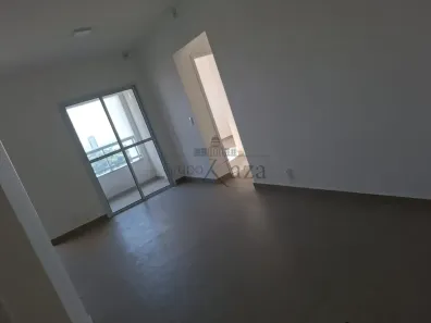 Apartamento com 2 Quartos à venda, 68m² no Loteamento Villa Branca, Jacareí
