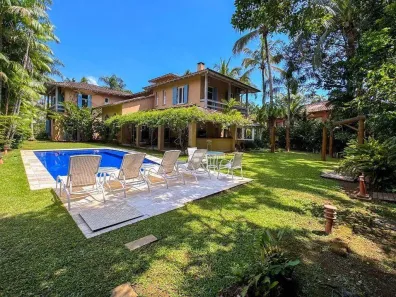 Casa de Condomínio com 7 Quartos para alugar, 789m² no Balneario Praia do Perequê, Guarujá