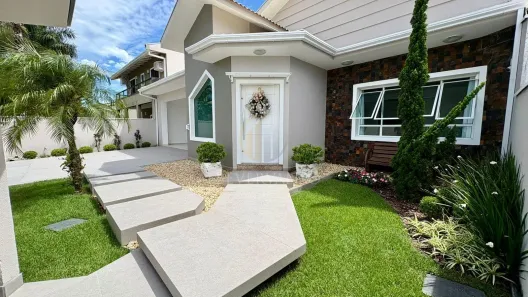 Casa com 3 Quartos à venda, 265m² no Cohapar, Guaratuba