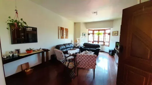 Casa com 3 Quartos à venda, 174m² no Jardim das Vertentes, São Paulo