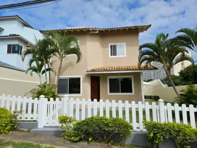 Casa de Condomínio com 3 Quartos para alugar, 110m² no Glória, Macaé