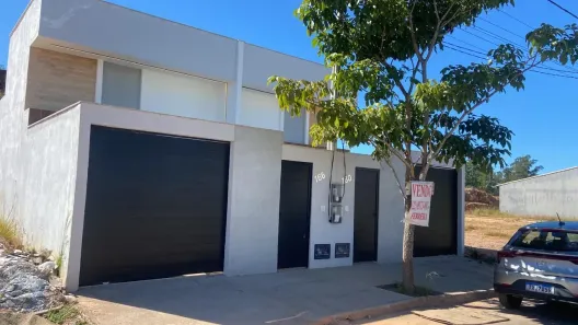 Casa com 2 Quartos à venda, 702m² no Virgem Santa, Macaé