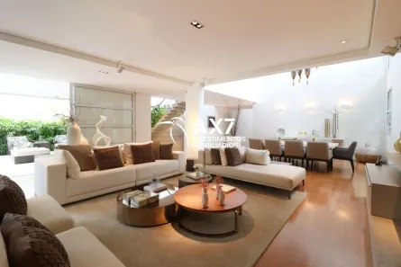 Sobrado com 4 Quartos à venda, 402m² no Jardim Petrópolis, São Paulo