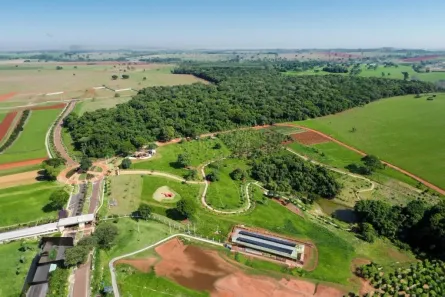 Lote/Terreno à venda, 2000m² no , Santo Antônio de Goiás
