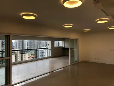 Apartamento com 3 Quartos para venda ou aluguel, 213m² no Santo Amaro, São Paulo