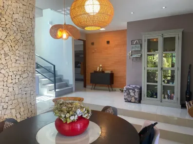 Casa com 4 Quartos à venda, 367m² no Jacarecica, Maceió